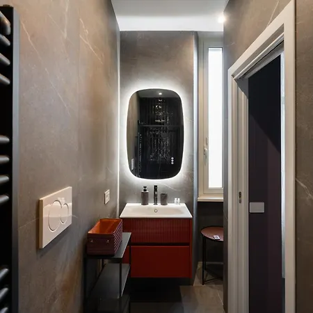 Leo's Terraces - Tholus Roma